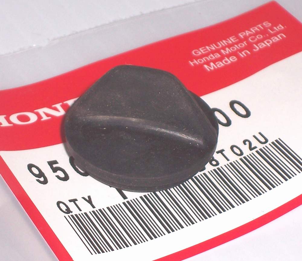 1970-78 Honda ATC90 chain case inspection rubber cap # 40545-918-000