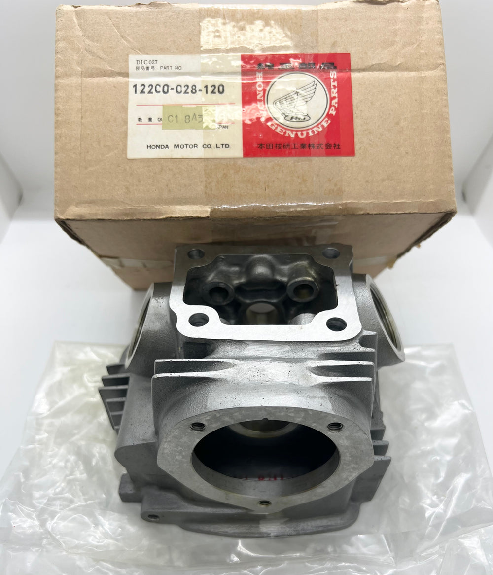 NOS Honda US90 cyl head fits early 1970-71 models only # 12200-028-120